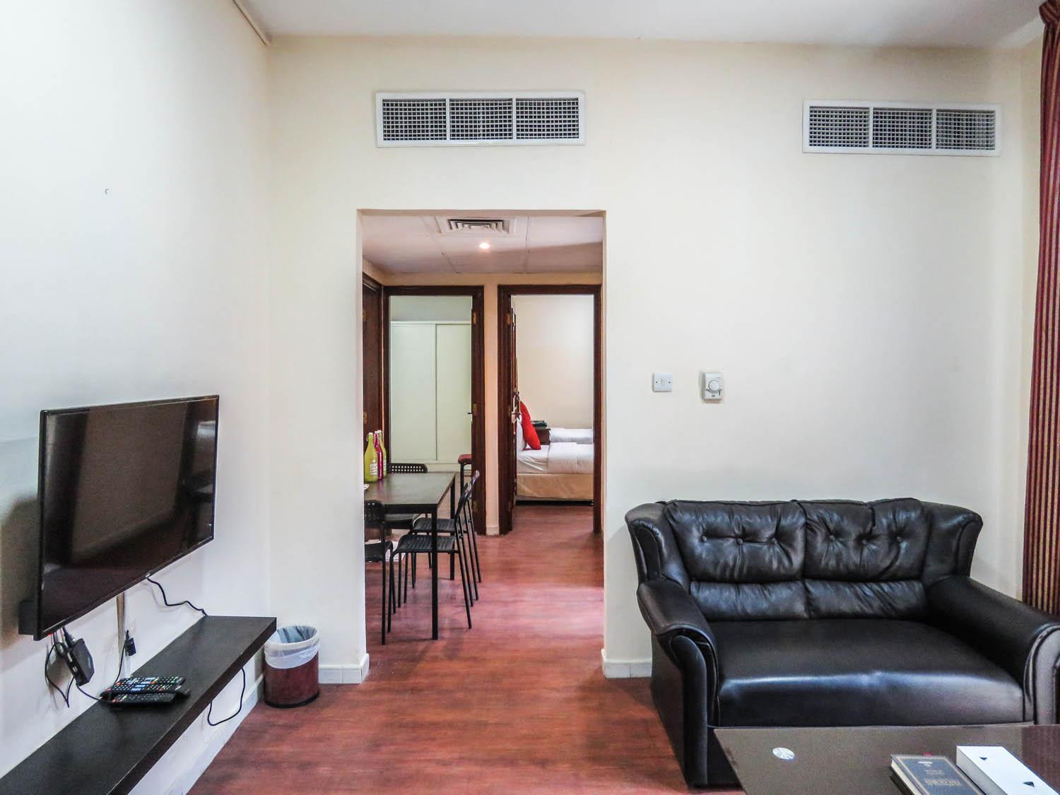 Al Ferdous Hotel Apartment Sharjah Exterior photo