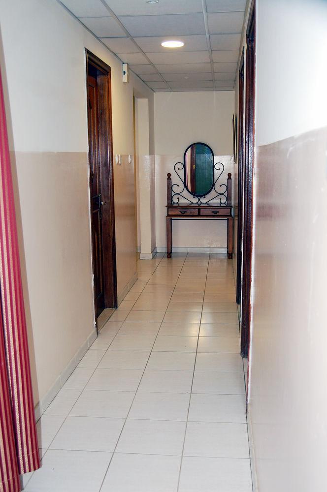Al Ferdous Hotel Apartment Sharjah Exterior photo